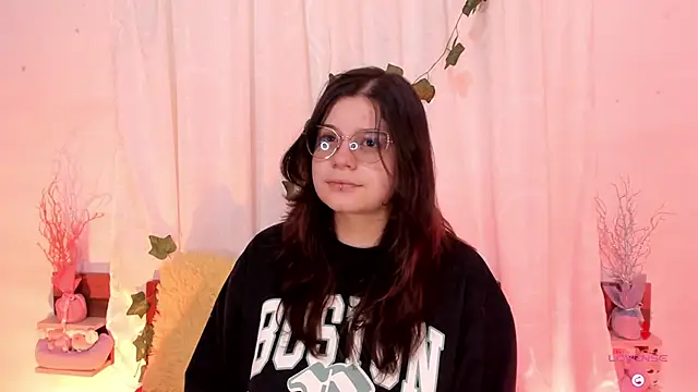 Mey moon online show from March 1, 7:37 pm