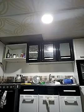 Piafisher1 online show from February 25, 10:37 am