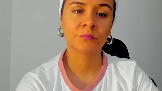 Snapshot of Sami_Hotie1 chatting on November 19, 5:24 pm Sami Hotie1 online show from November 19, 5:24 pm