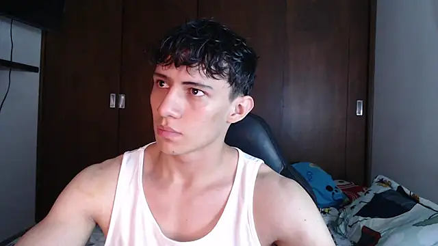 aresholland online show from March 13, 12:05 am