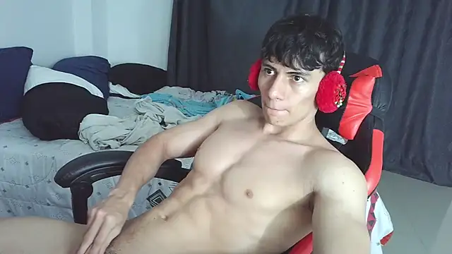 Snapshot of aresholland chatting on February 2, 3:05 am aresholland online show from February 2, 3:05 am