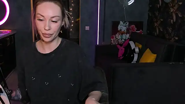 Blckmirrorr online show from November 8, 10:26 am