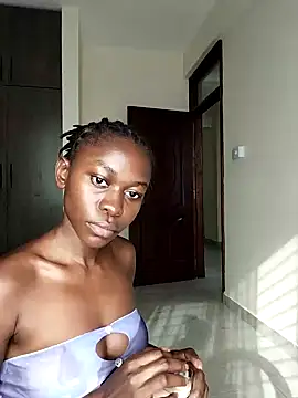 queen heather online show from January 7, 5:43 am