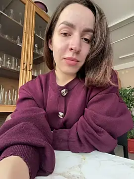 Snapshot of Delimar chatting on April 20, 4:04 am Delimar online show from April 20, 4:04 am