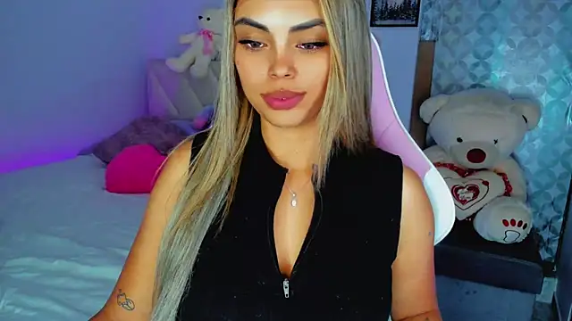 Snapshot of Gabby_prieto chatting on January 29, 4:26 am Gabby prieto online show from January 29, 4:26 am