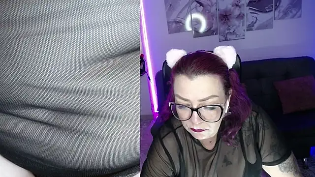 Snapshot of jazmin_ross chatting on March 8, 4:23 am jazmin ross online show from March 8, 4:23 am