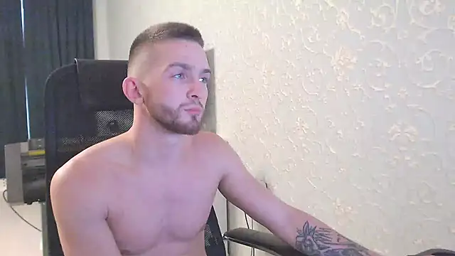 Snapshot of Marselle_Laker chatting on January 12, 8:04 am Marselle Laker online show from January 12, 8:04 am