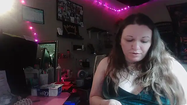 spunlikecottoncandy online show from February 9, 5:22 am