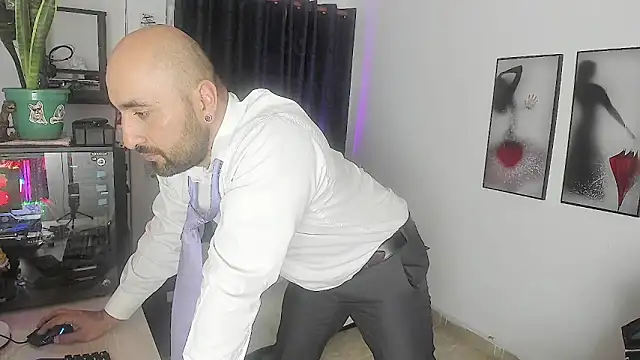 Leon 1234 online show from December 28, 10:13 pm