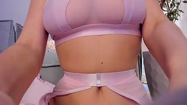 lina stones online show from February 17, 9:46 am