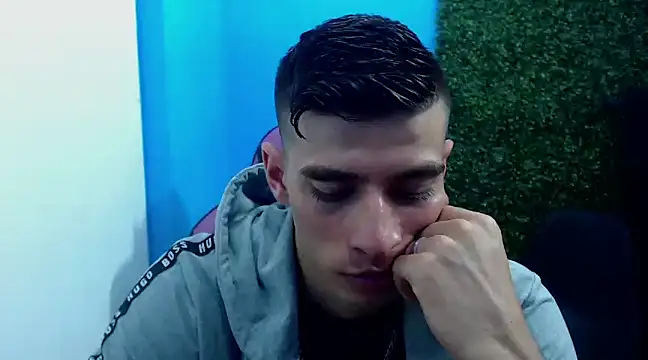 Snapshot of DEIBY_BABY chatting on December 7, 6:15 pm DEIBY BABY online show from December 7, 6:15 pm