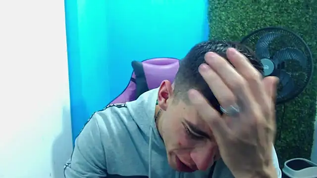 Snapshot of DEIBY_BABY chatting on December 29, 8:48 pm DEIBY BABY online show from December 29, 8:48 pm