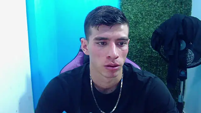 Snapshot of DEIBY_BABY chatting on January 3, 9:36 pm DEIBY BABY online show from January 3, 9:36 pm