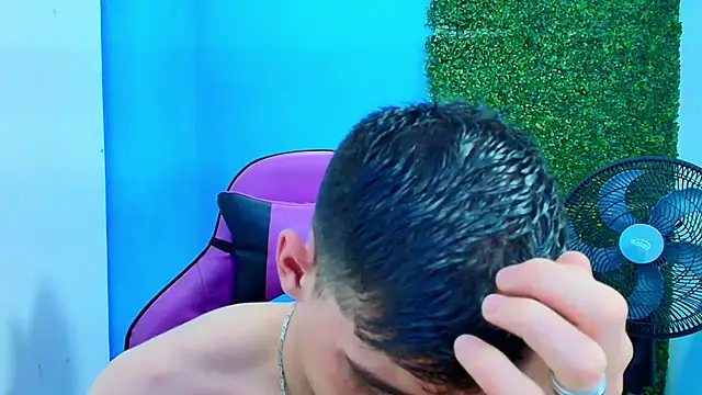 Snapshot of DEIBY_BABY chatting on February 19, 3:17 am DEIBY BABY online show from February 19, 3:17 am