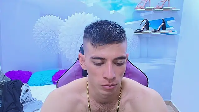 Snapshot of DEIBY_BABY chatting on September 29, 7:51 pm DEIBY BABY online show from September 29, 7:51 pm