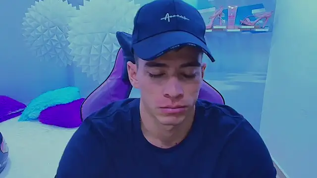 DEIBY BABY online show from November 19, 7:47 pm