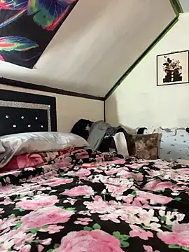 DominiqueX0 online show from April 26, 2:09 am