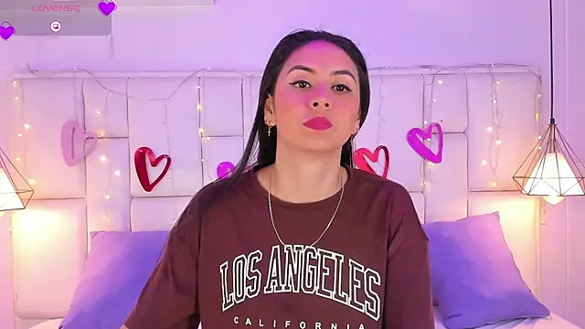 SarahSophia  online show from February 13, 11:39 am