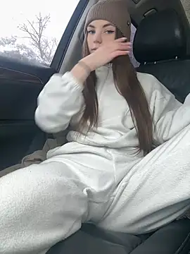 Snapshot of _i_have_cookies1 chatting on February 15, 1:05 pm  i have cookies1 online show from February 15, 1:05 pm