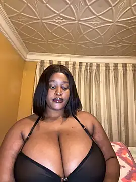 Snapshot of KnockoutBestie chatting on May 8, 8:58 pm KnockoutBestie online show from May 8, 8:58 pm