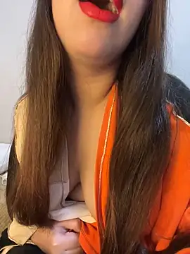 Snapshot of Mayacrayzi chatting on January 30, 9:15 am Mayacrayzi online show from January 30, 9:15 am