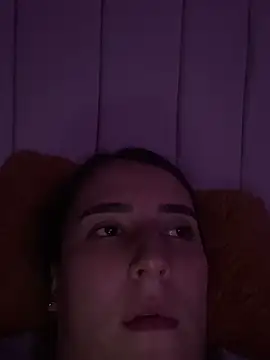 Hanna86 online show from March 14, 2:10 am