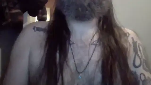 Snapshot of Thrillhouse chatting on December 11, 6:42 pm Thrillhouse online show from December 11, 6:42 pm