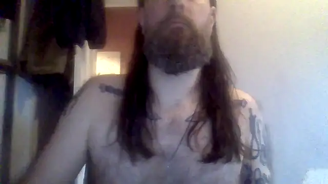 Snapshot of Thrillhouse chatting on September 20, 2:29 pm Thrillhouse online show from September 20, 2:29 pm