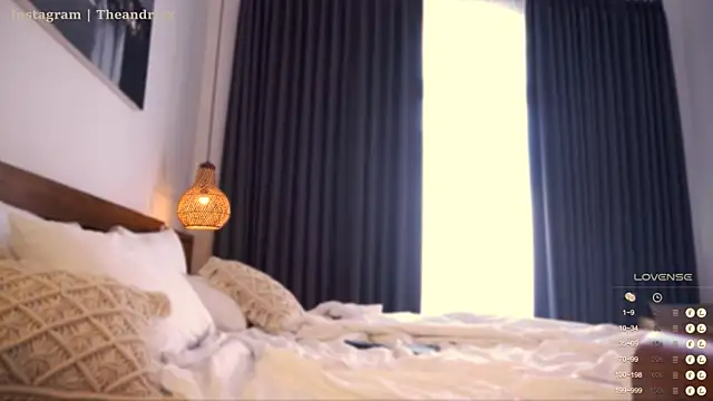 Snapshot of Bbrandon_ chatting on February 18, 7:04 am Bbrandon online show from February 18, 7:04 am