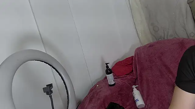 abby taylor online show from March 27, 9:42 am