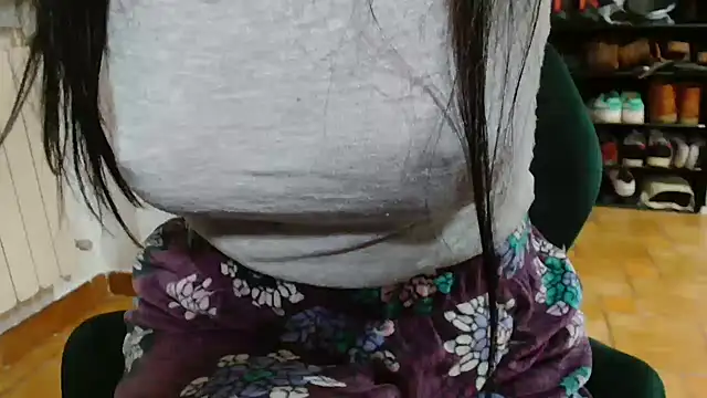 Snapshot of patatinahot87 chatting on January 11, 5:51 pm patatinahot87 online show from January 11, 5:51 pm