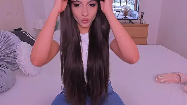 Your Girl69XXX online show from January 24, 10:51 pm