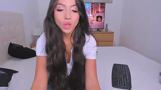 Your Girl69XXX online show from September 25, 8:34 pm