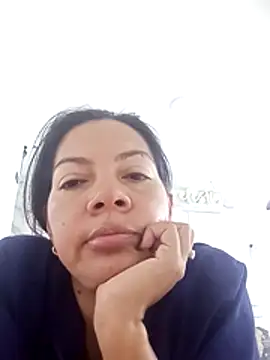 Snapshot of salomee_88 chatting on February 21, 12:11 am salomee 88 online show from February 21, 12:11 am