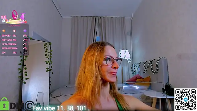 Milf Tea online show from March 9, 1:09 am