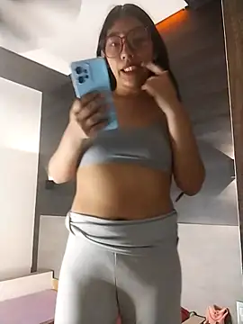 Umaru uwu online show from April 21, 7:03 am