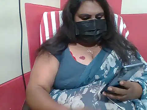 Snapshot of radhatelugu chatting on June 6, 7:29 pm radhatelugu online show from June 6, 7:29 pm