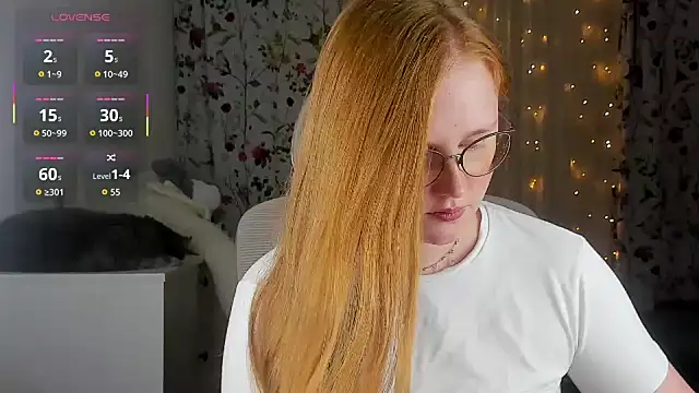 Snapshot of Olivia_Date chatting on June 27, 5:29 pm Olivia Date online show from June 27, 5:29 pm