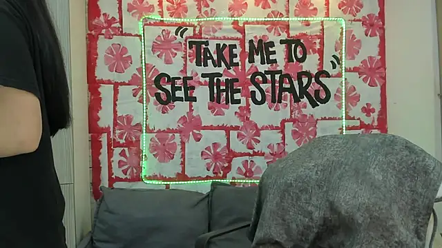 Mhelanny2 online show from March 15, 8:48 am