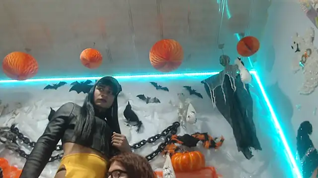 latintransbigcum online show from November 24, 3:34 pm