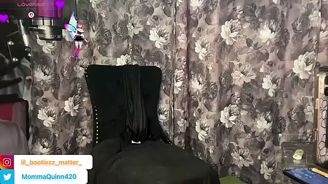 lil momma420 online show from November 14, 2:10 am