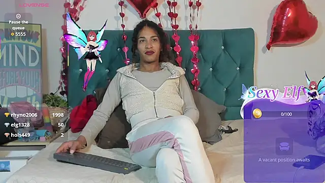 StefanyMiler online show from March 23, 9:13 am