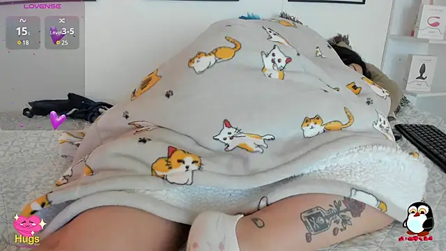 cristal  hot 1 online show from February 21, 10:17 am