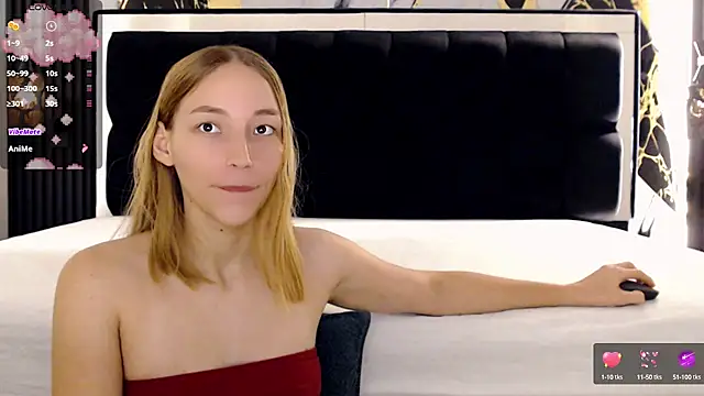 Snapshot of WhiteSun_01 chatting on March 4, 3:59 pm WhiteSun 01 online show from March 4, 3:59 pm