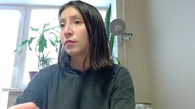 Sophi Cute online show from February 11, 8:15 am