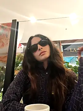 Sam Sara online show from March 5, 2:01 pm