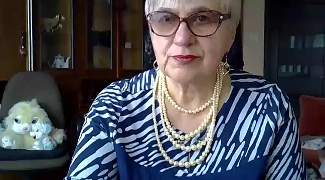 SweetCherry27 online show from March 16, 1:38 pm