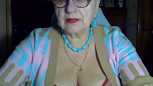 SweetCherry27 online show from October 18, 4:04 am