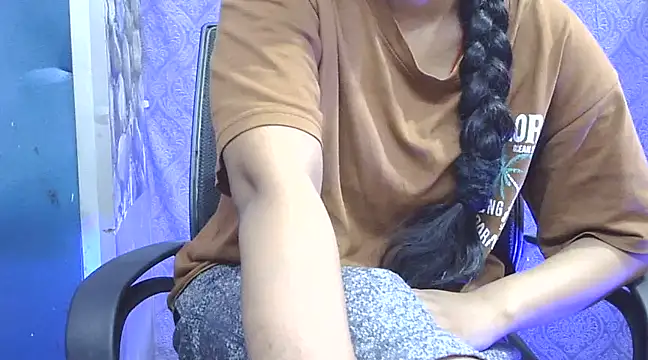 Supriya201 online show from December 2, 1:35 pm