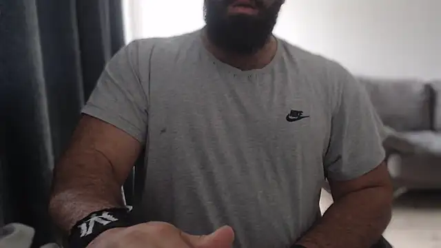 hugemachohandsome online show from September 11, 8:14 am